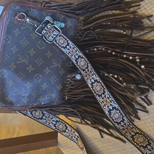 Louis Vuitton Brown Fringe Designer Crossbody Bag, Vintage Leather